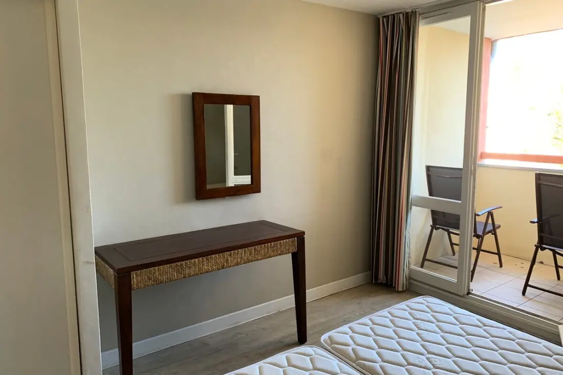 Residence Beautiful apartman 5 fő részére úszómedencével, tenisszel és parkolóval 236