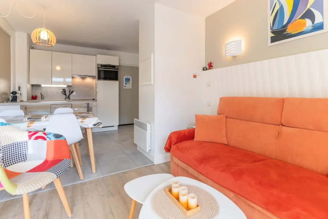 Residence Charmant appartement 5 pers Rdc met zwembad, tennis en privé parkeergelegenheid 60