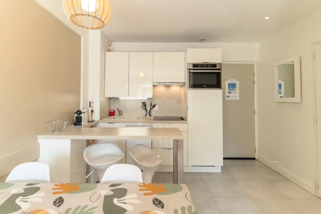 Residence Charmant appartement 5 pers Rdc met zwembad, tennis en privé parkeergelegenheid 60