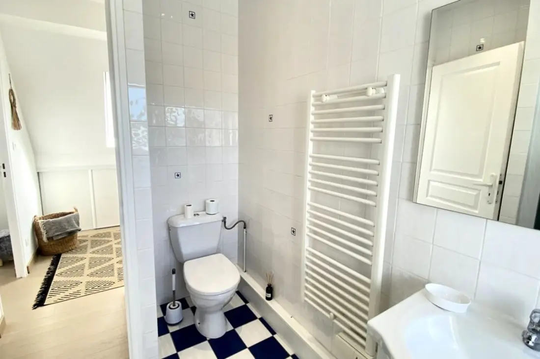 Residence Relaxing stay with Water view. Appt For 6 Luminous and Comfortable Pers