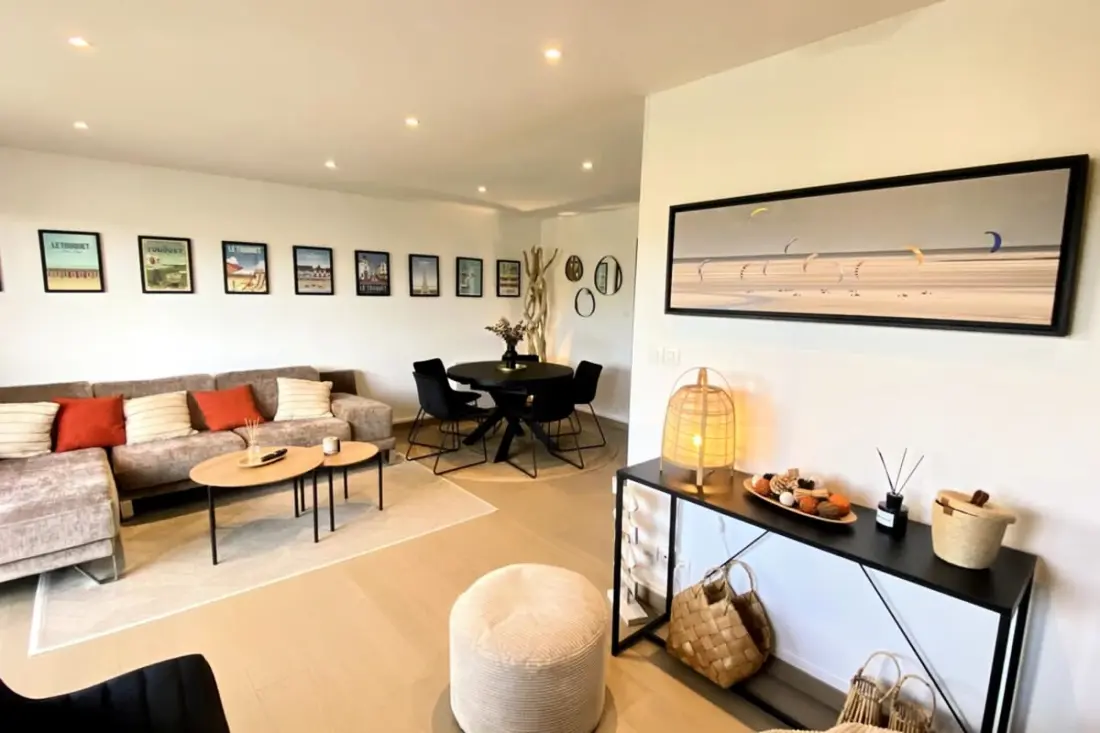 Residence Relaxing stay with Water view. Appt For 6 Luminous and Comfortable Pers