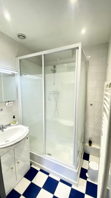 Residence Relaxing stay with Water view. Appt For 6 Luminous and Comfortable Pers