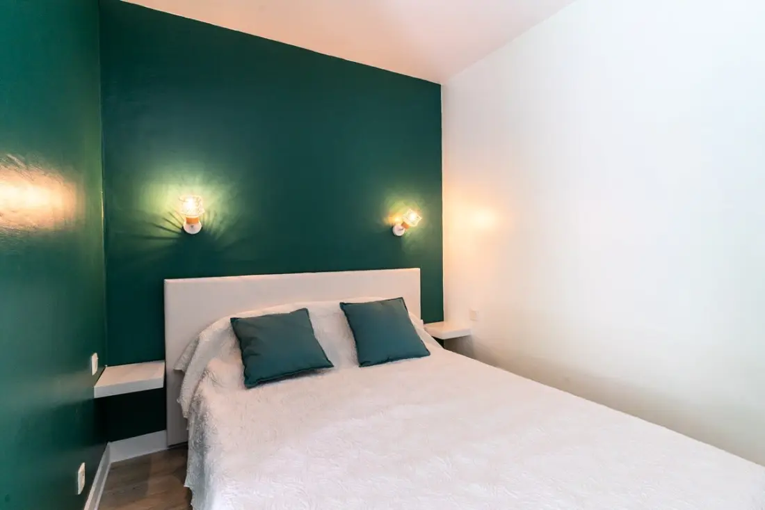 Residence Nagyon szép felújított apartman úszási medencével, tenisz és magán parkolóval 09