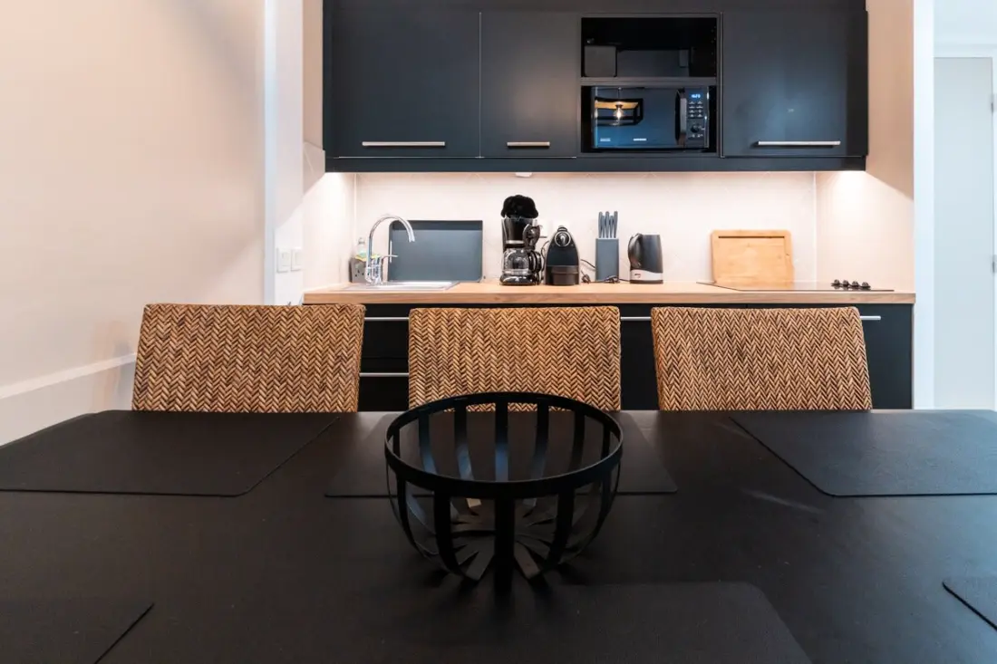 Residence Nagyon szép felújított apartman úszási medencével, tenisz és magán parkolóval 09