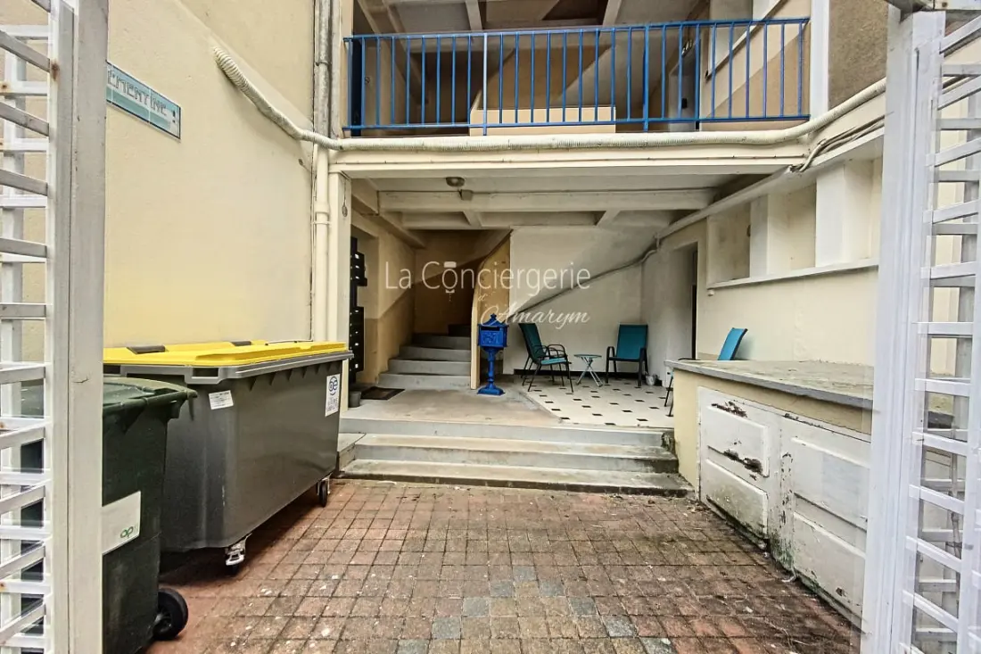 Lakás Th 23 -