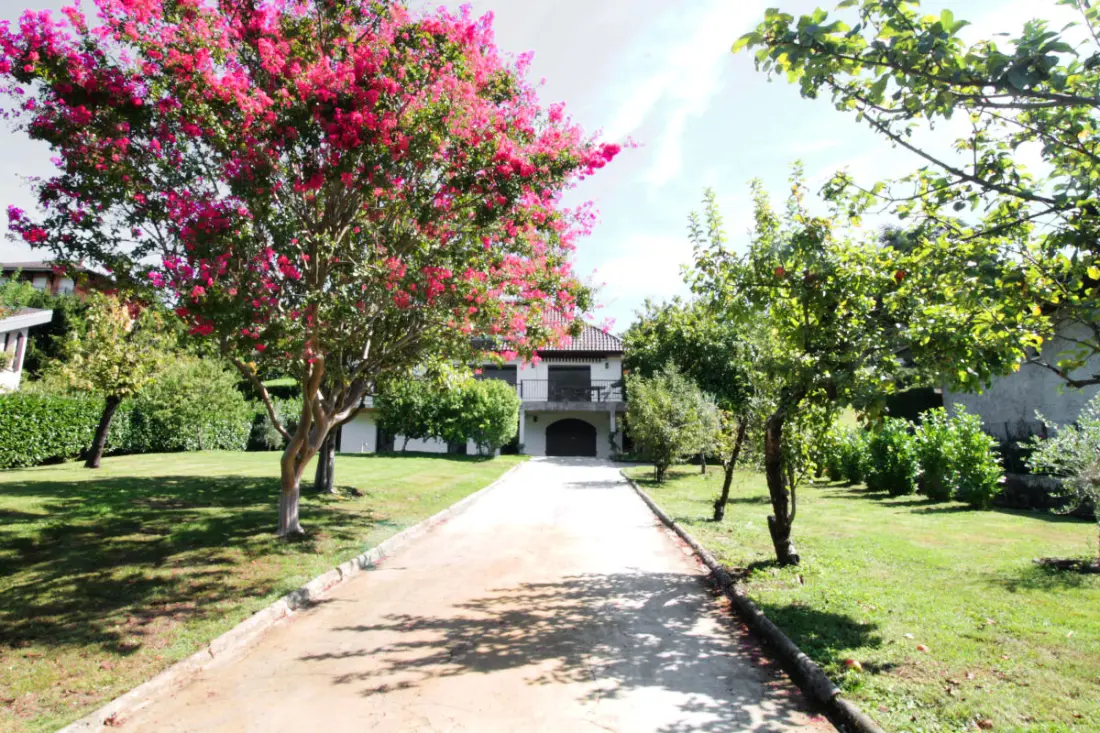 Kényelmes Villa kilátással a Du Bourget-tóra