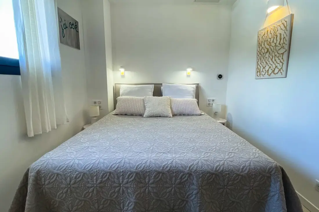 Residence Villa San Ciprianu Mare Di Lecci
