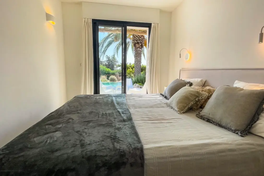 Residence Villa San Ciprianu Mare Di Lecci