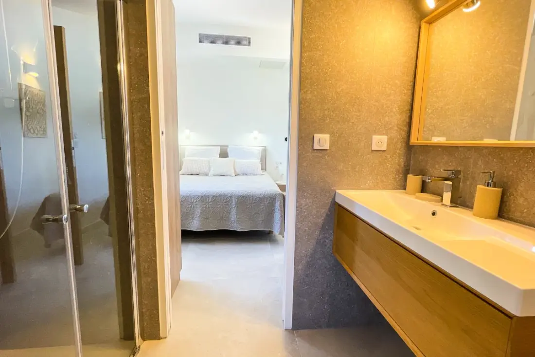 Residence Villa San Ciprianu Mare Di Lecci