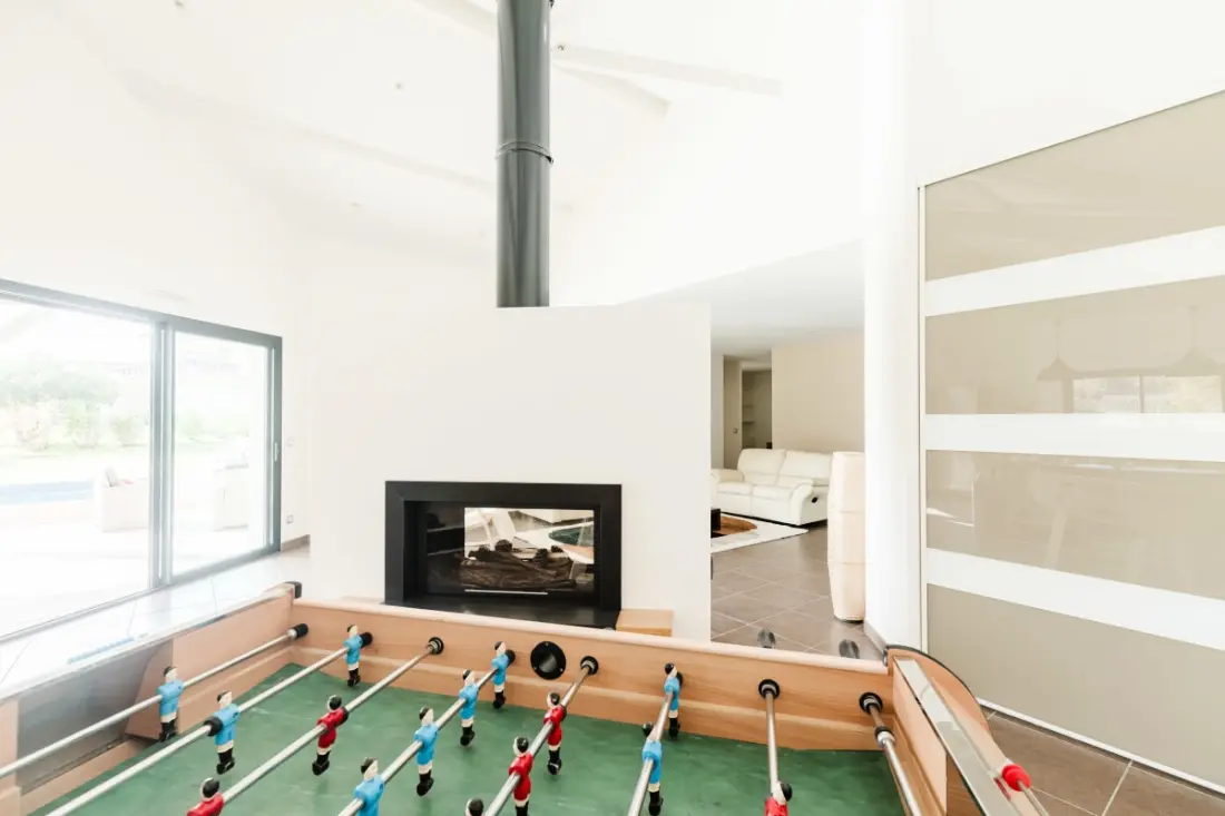 Gyönyörű Villa Contemporary 201 M2 úszómedencével