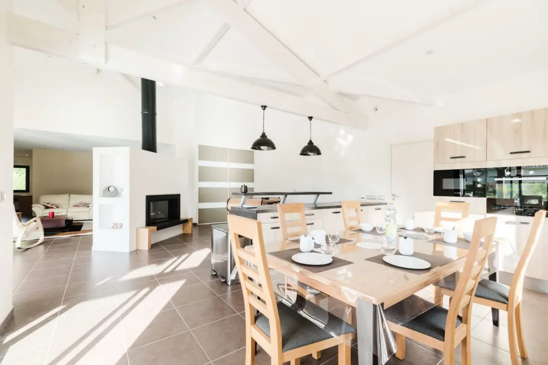 Gyönyörű Villa Contemporary 201 M2 úszómedencével
