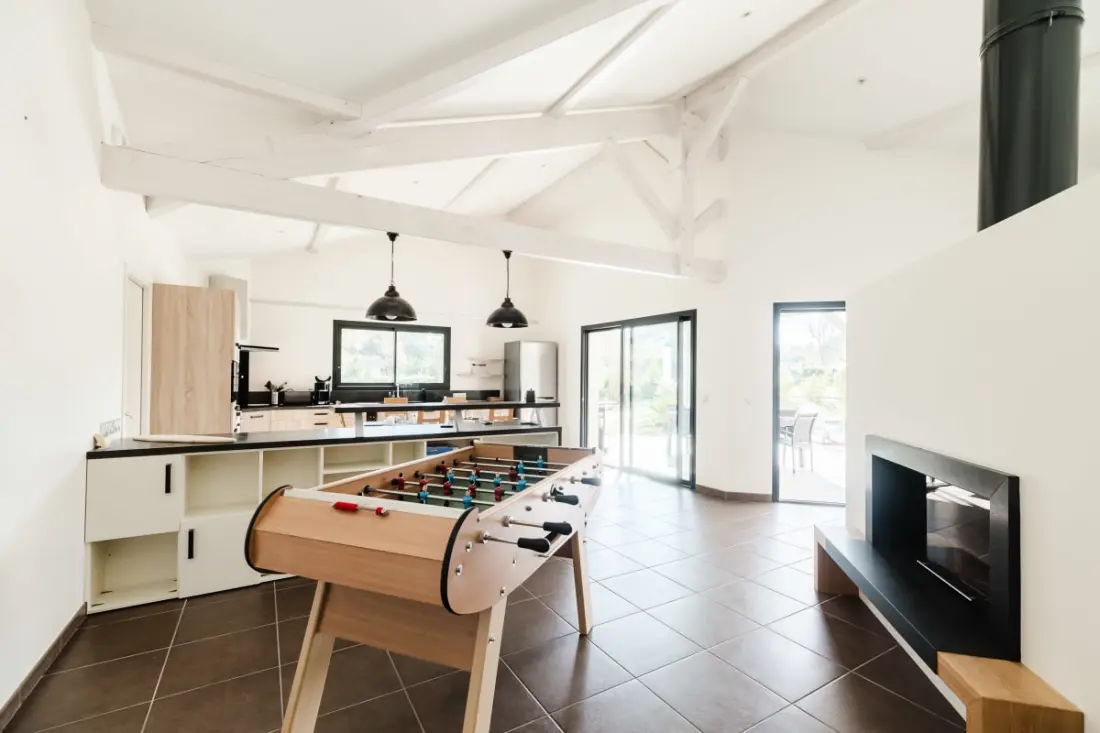 Gyönyörű Villa Contemporary 201 M2 úszómedencével