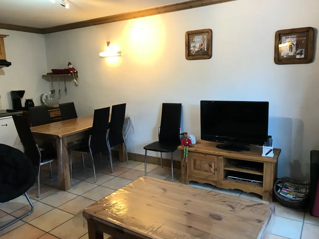 Apartamenty Les 7 Laux - Praputel