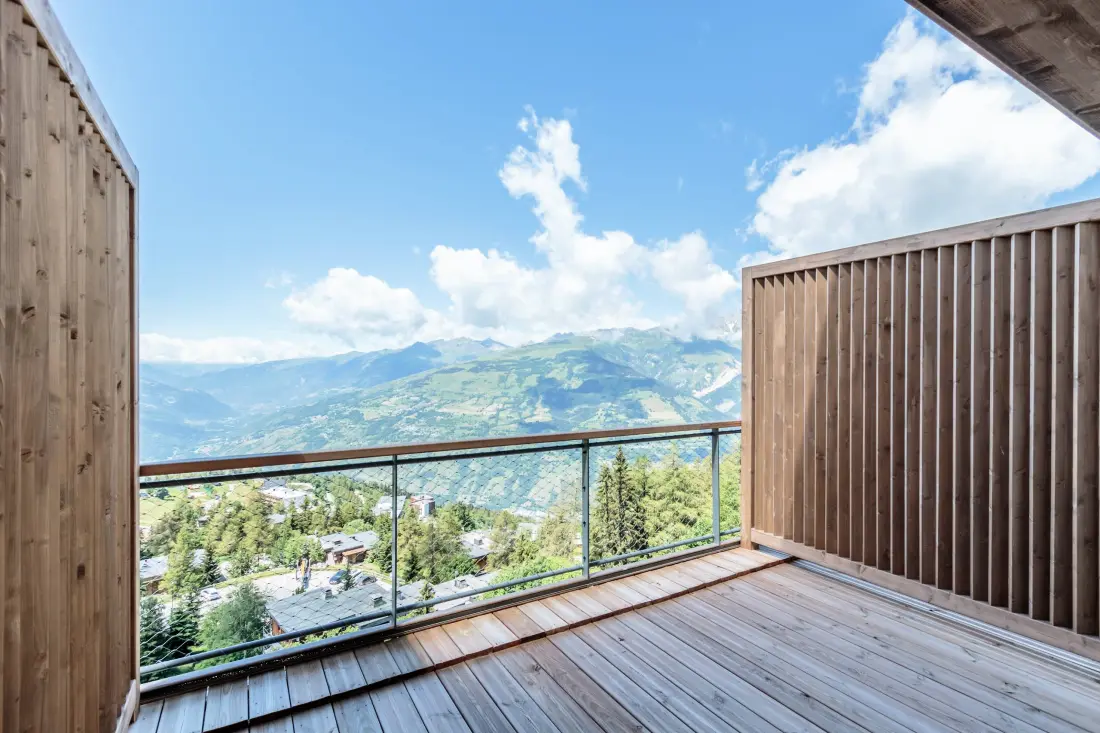 Le Ridge Residence