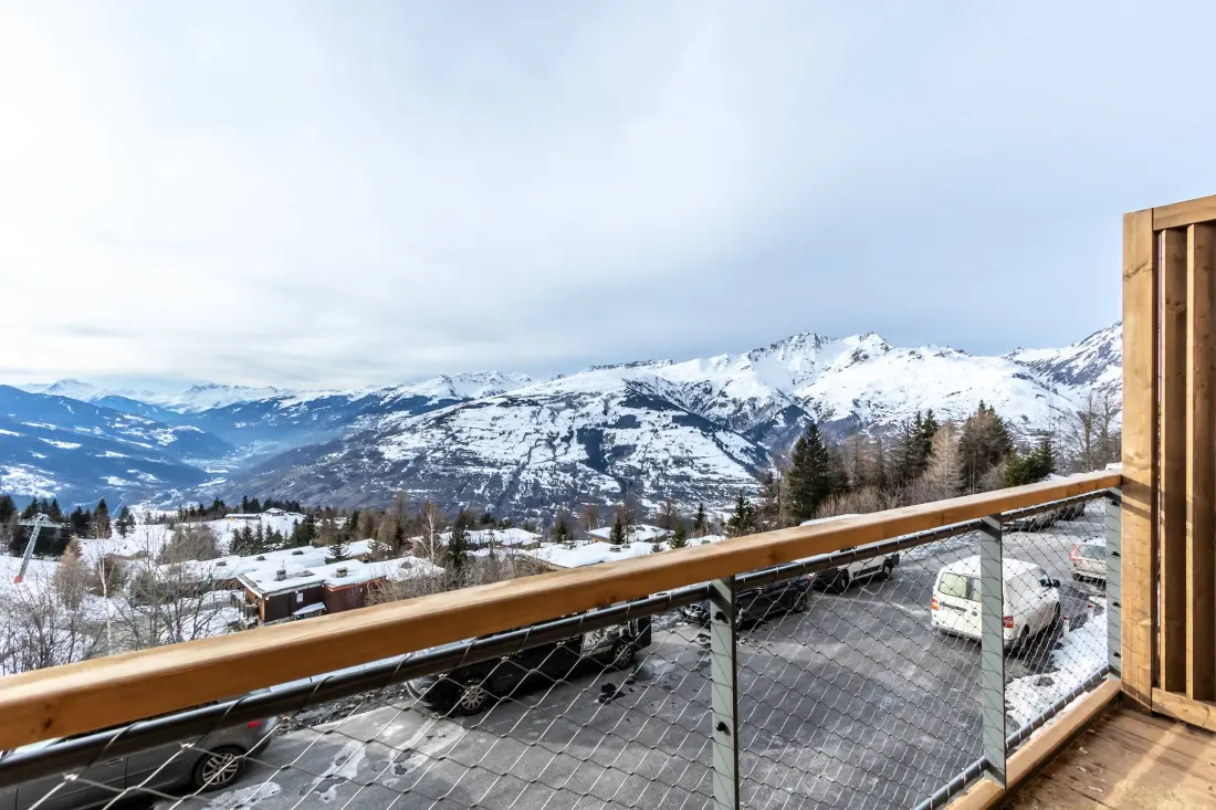 Le Ridge Residence