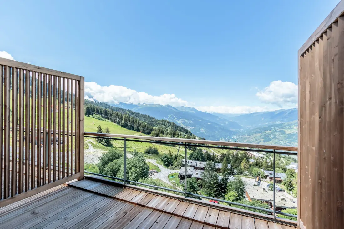Le Ridge Residence