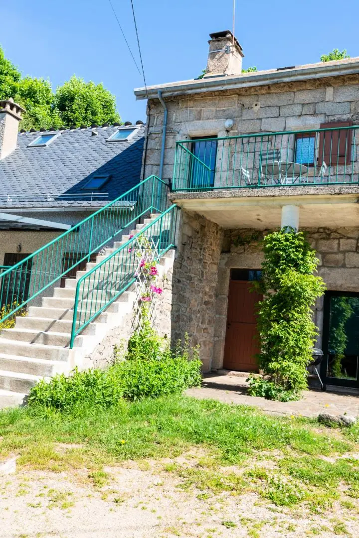 Holiday Cottage Rental 2 ember a rosszindulatú