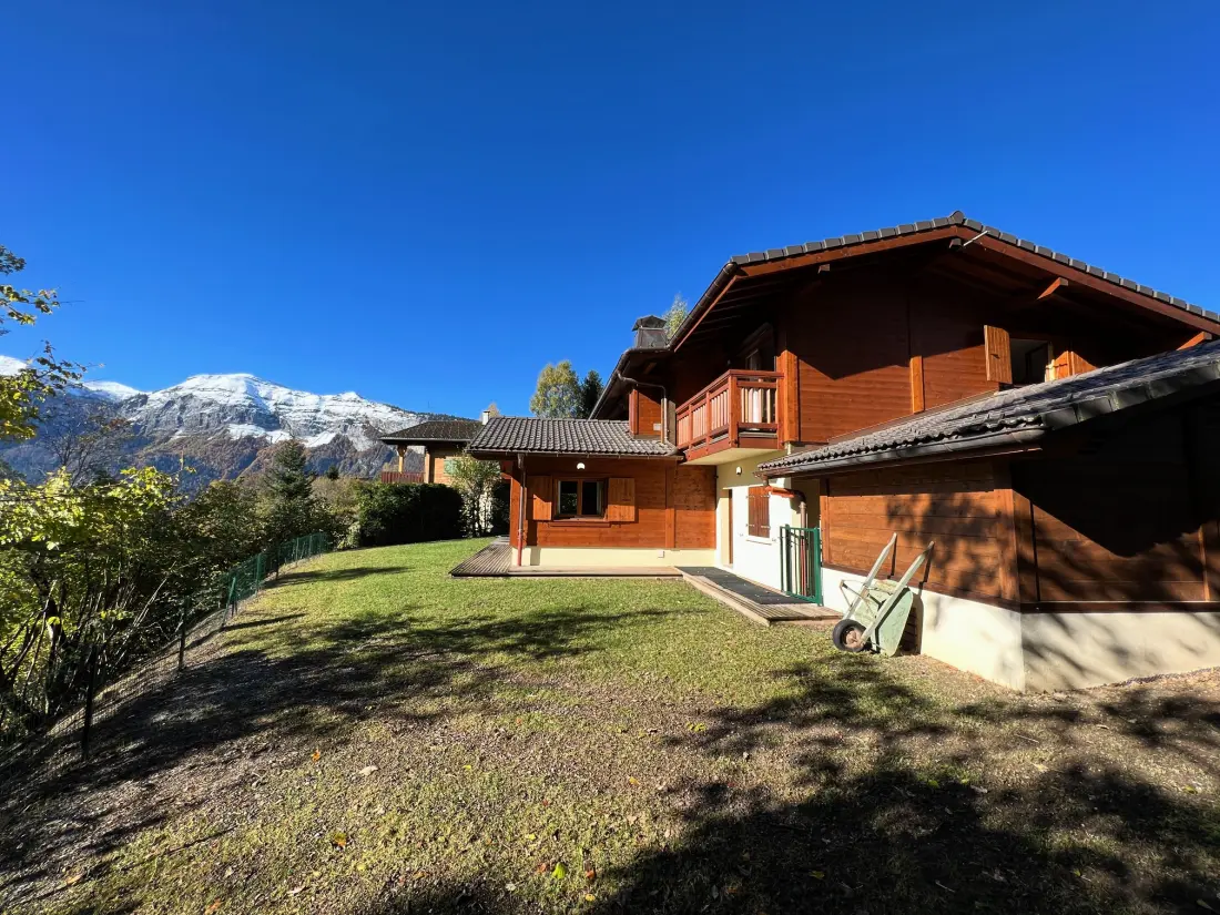 Chalets Les Carroz-d'Arêches
