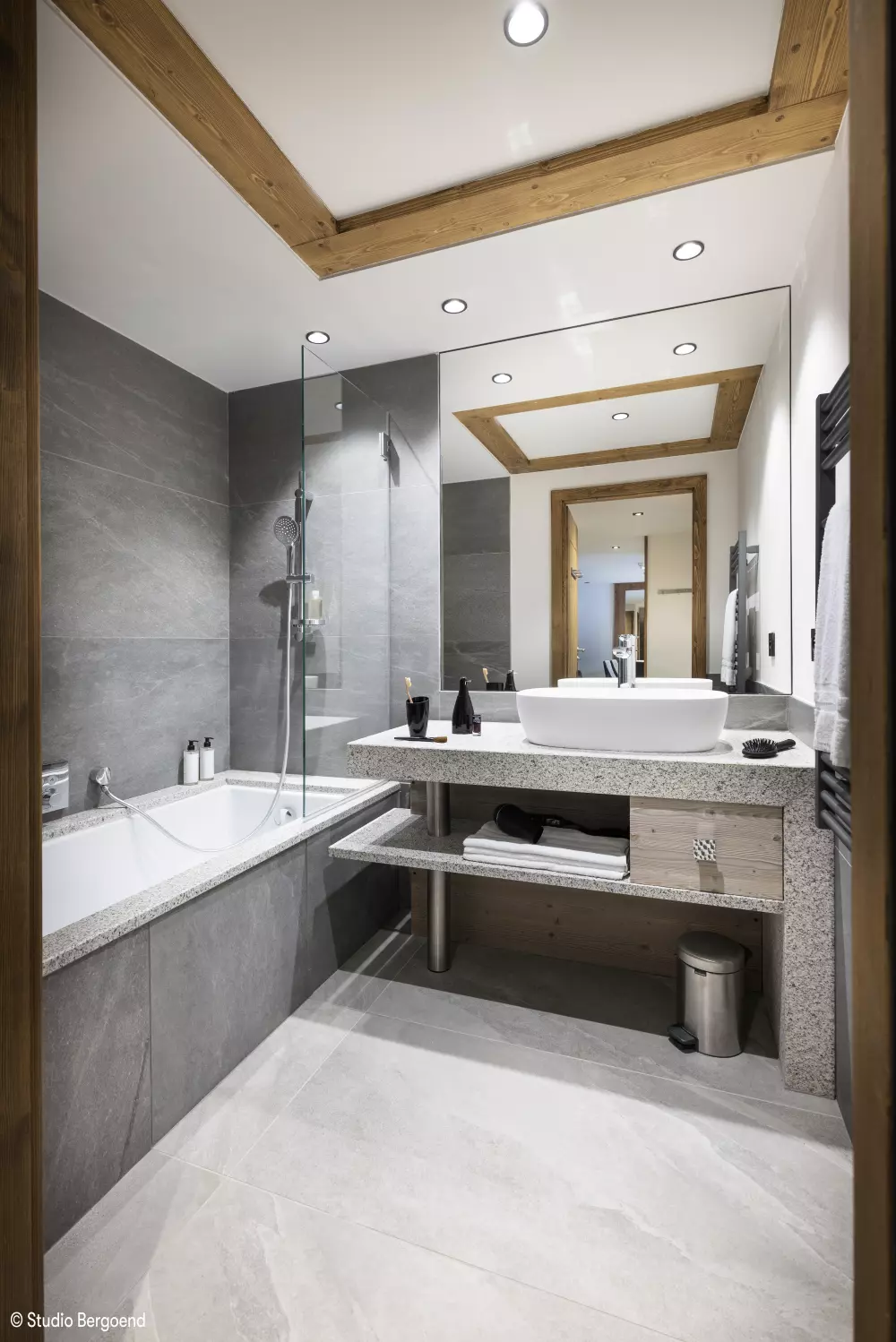 MGM Hotels & Residences - Chalets Laska Residence 4 Stars★★★★