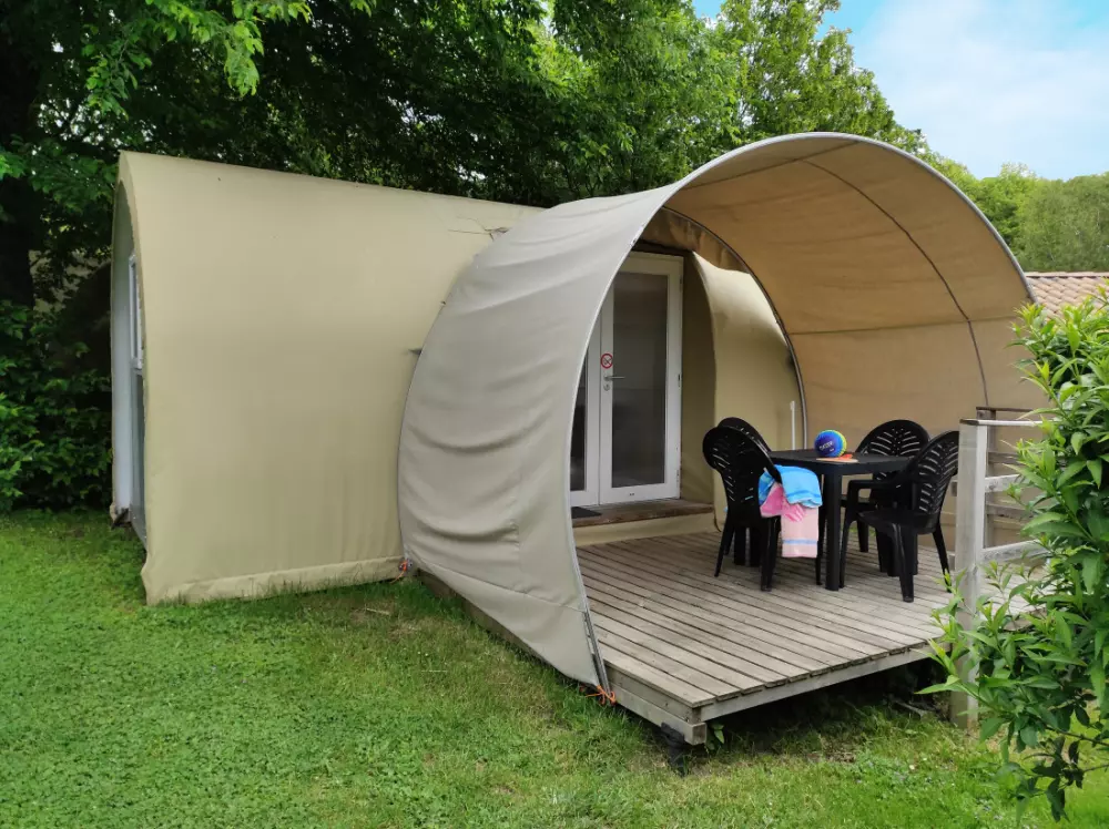 Camping Le Rouge Gorge4 Sterne★★★★