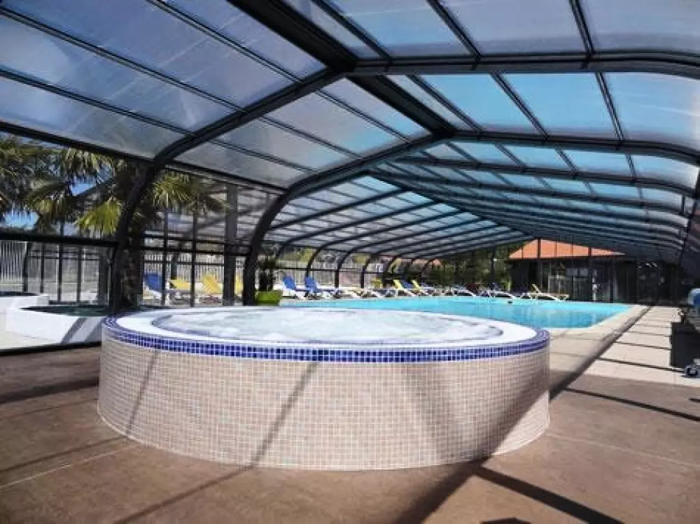 Camping Le Rouge Gorge4 Sterne★★★★