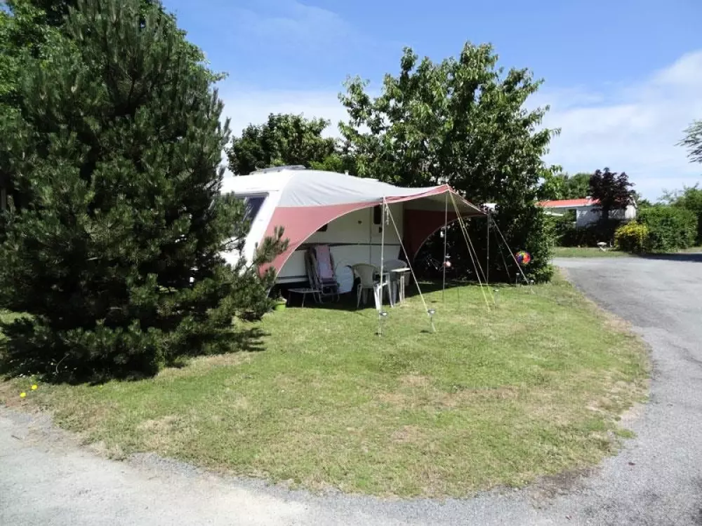Camping Le Rouge Gorge4 Sterne★★★★
