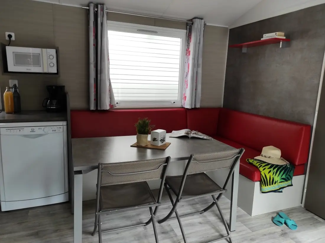 Camping Le Rouge Gorge4 Sterne★★★★