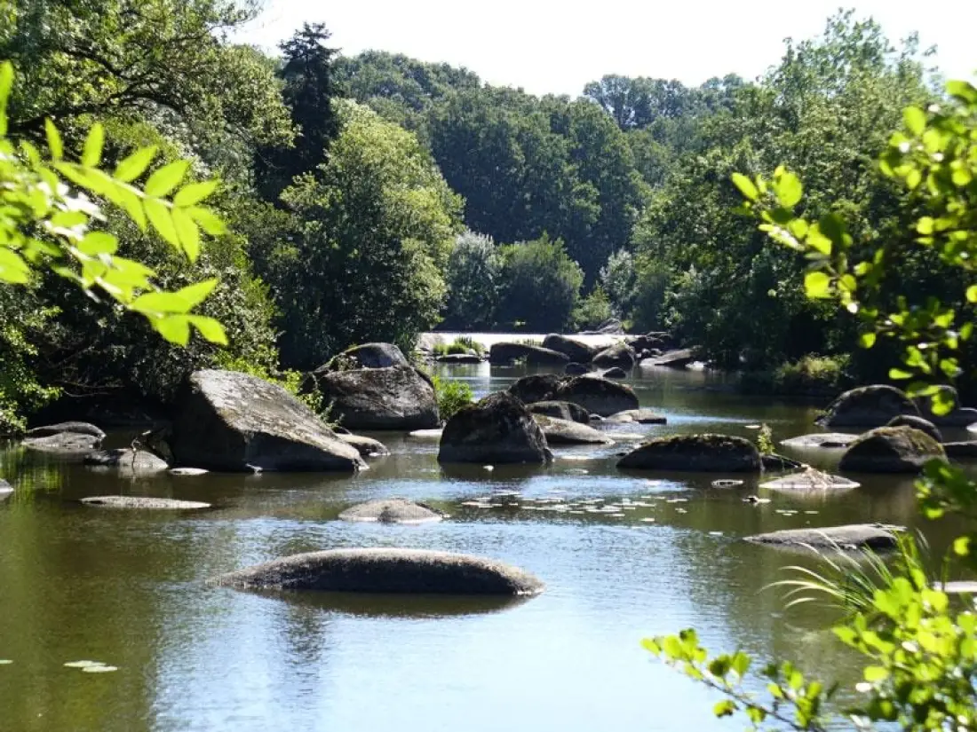 Camping Le Rouge Gorge4 Sterne★★★★
