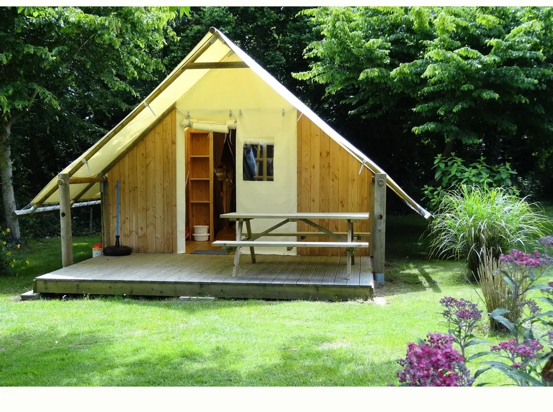 Camping Le Rouge Gorge4 Sterne★★★★