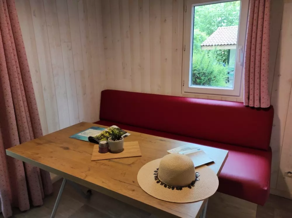 Camping Le Rouge Gorge4 Sterne★★★★