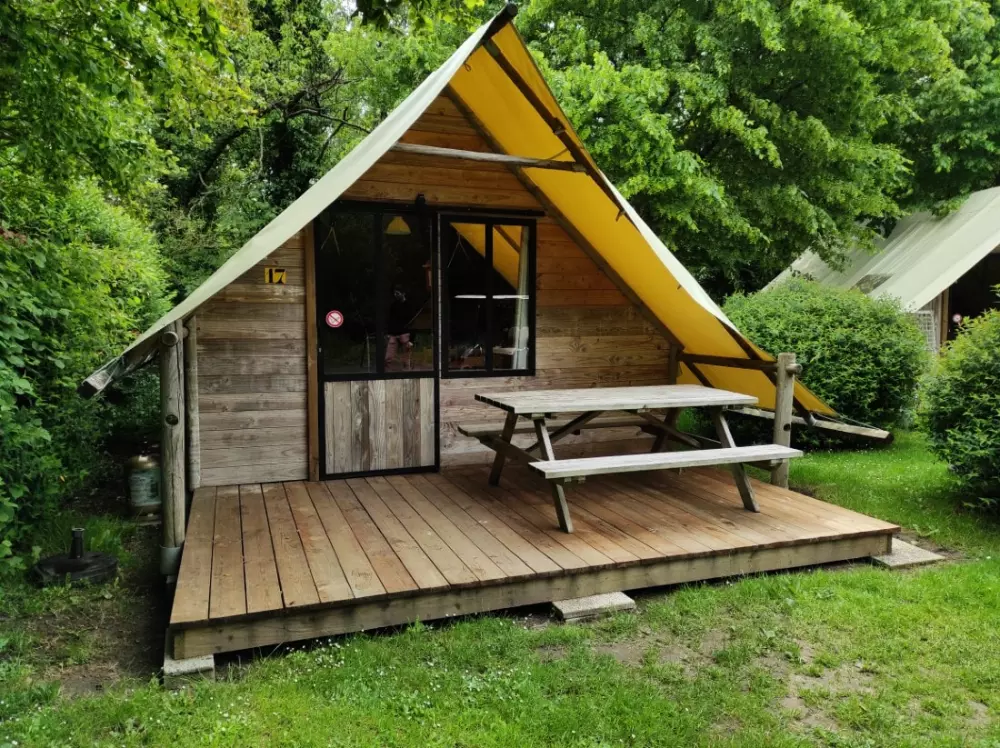 Camping Le Rouge Gorge4 Sterne★★★★