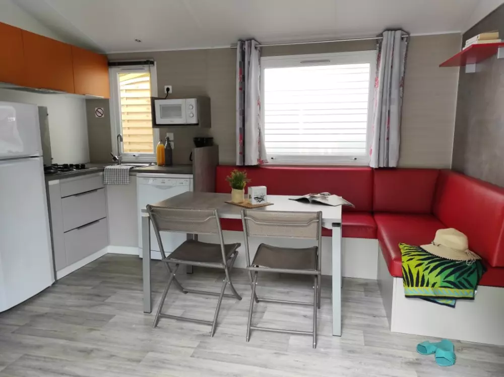 Camping Le Rouge Gorge4 Sterne★★★★