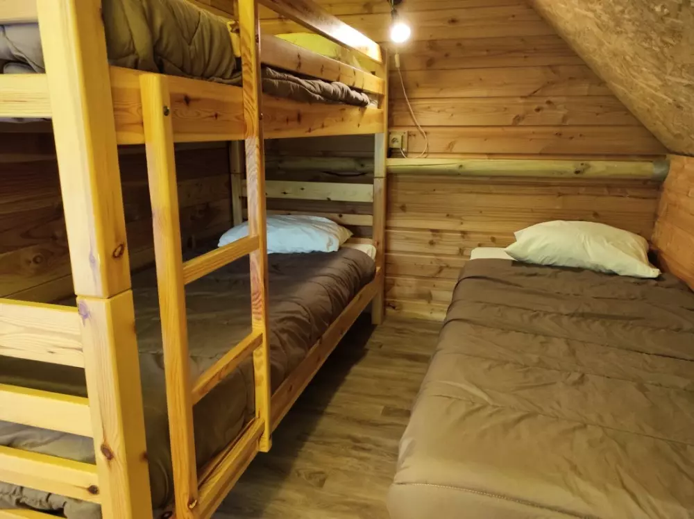 Camping Le Rouge Gorge4 Sterne★★★★