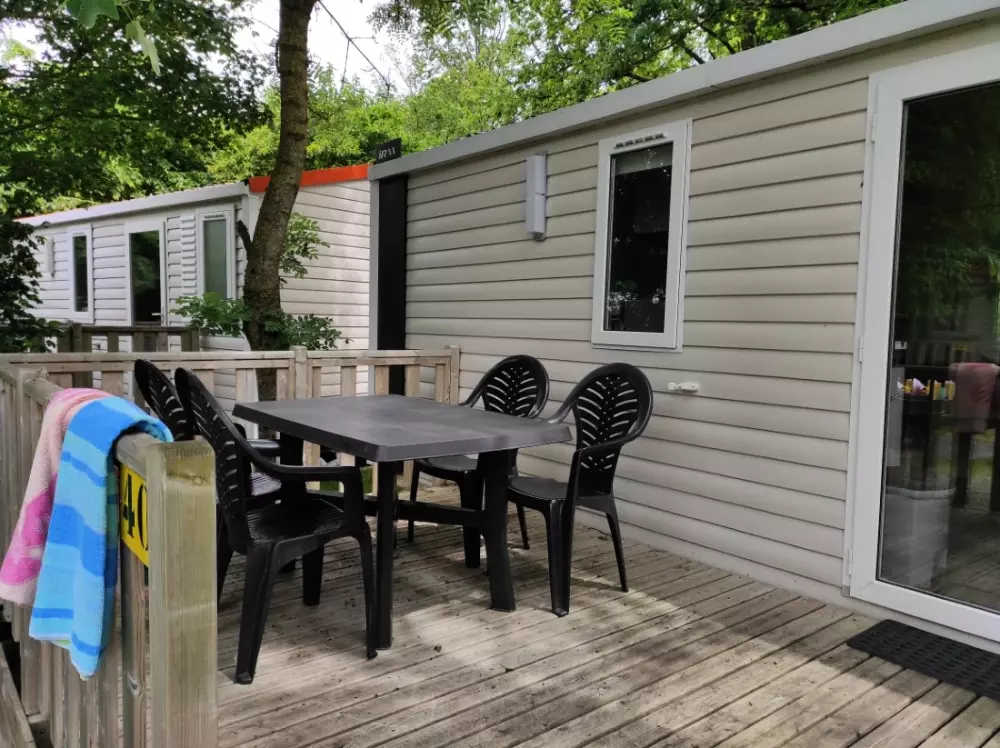 Camping Le Rouge Gorge4 Sterne★★★★