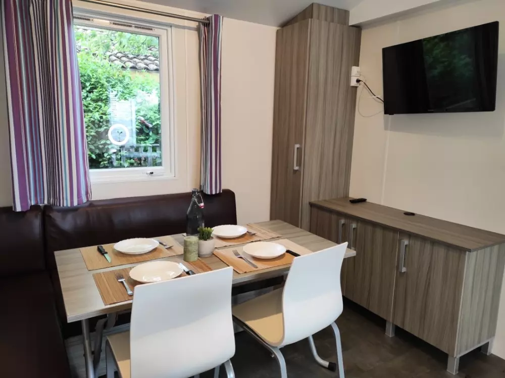 Camping Le Rouge Gorge4 Sterne★★★★