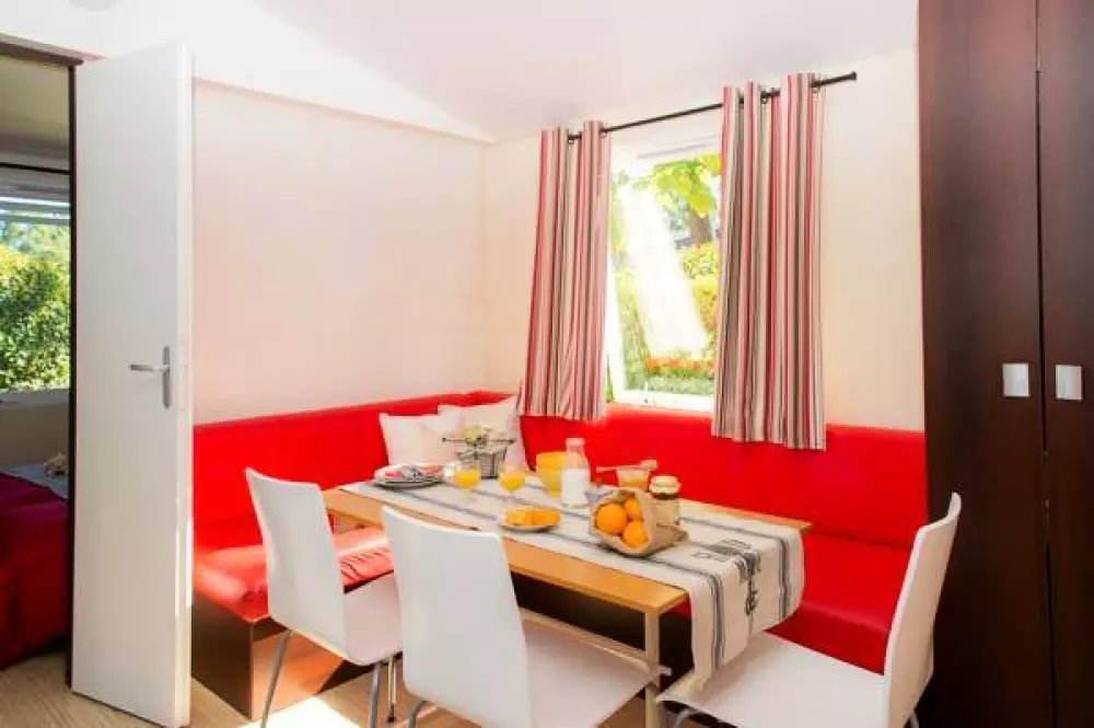 Camping Le Mas de Sireuil