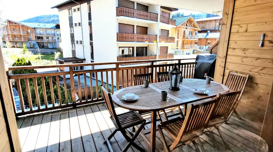 Chalune Residence