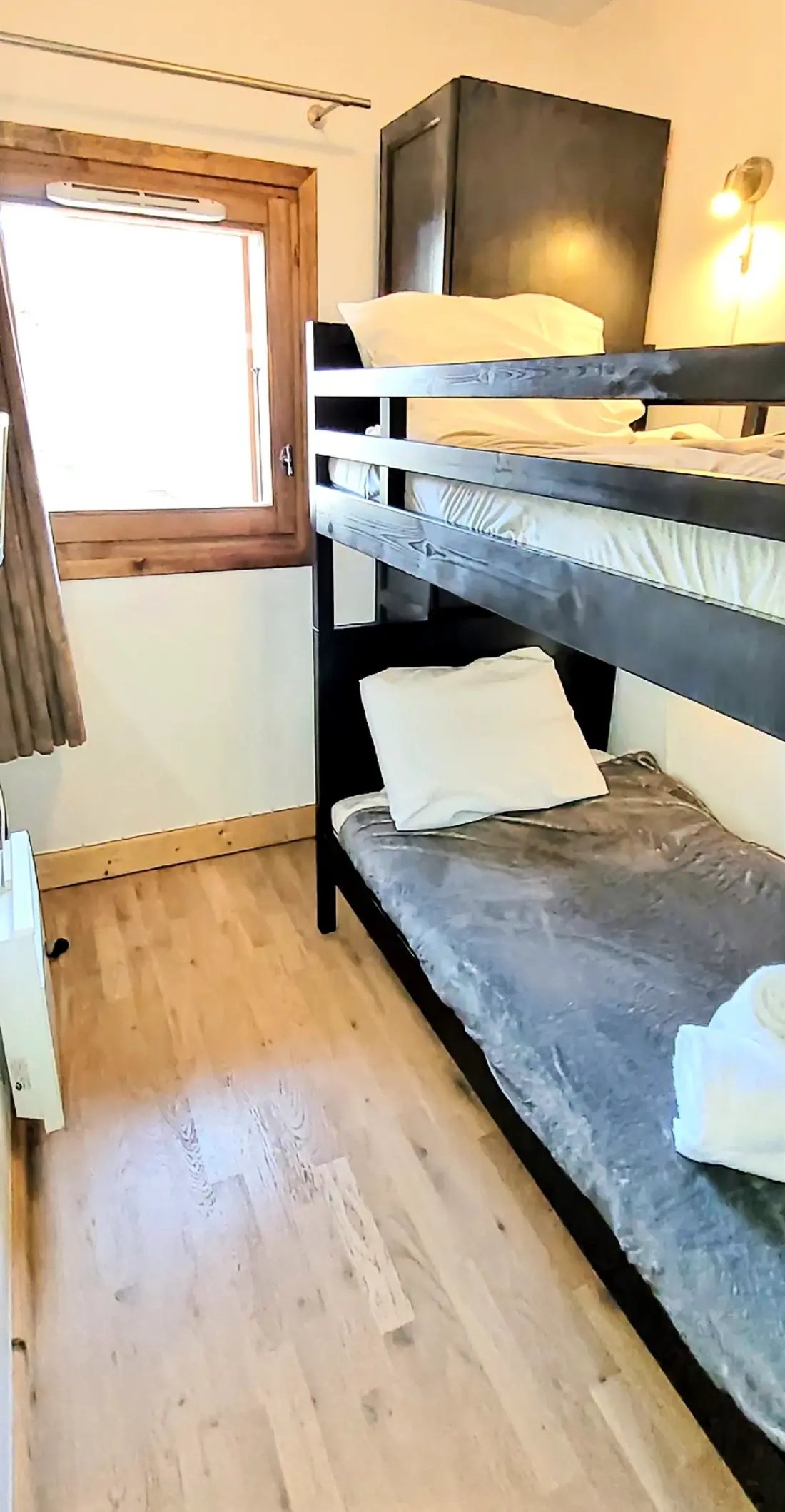 Chalune Residence