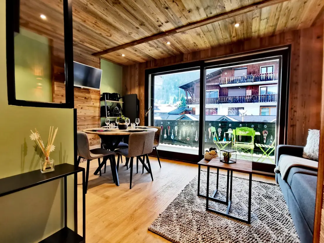 Eden Roc I Residence
