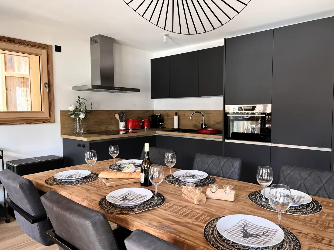 Essential Residence