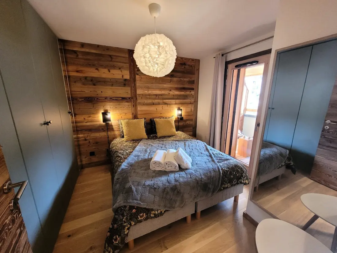 Essential Residence