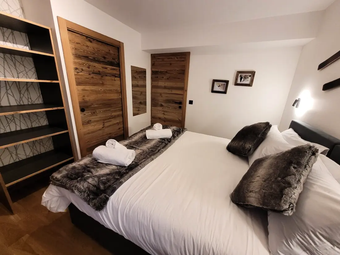 Essential Residence