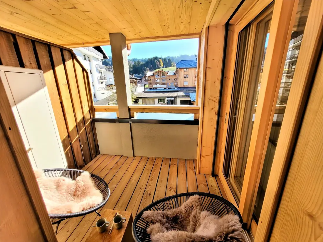 Essential Residence