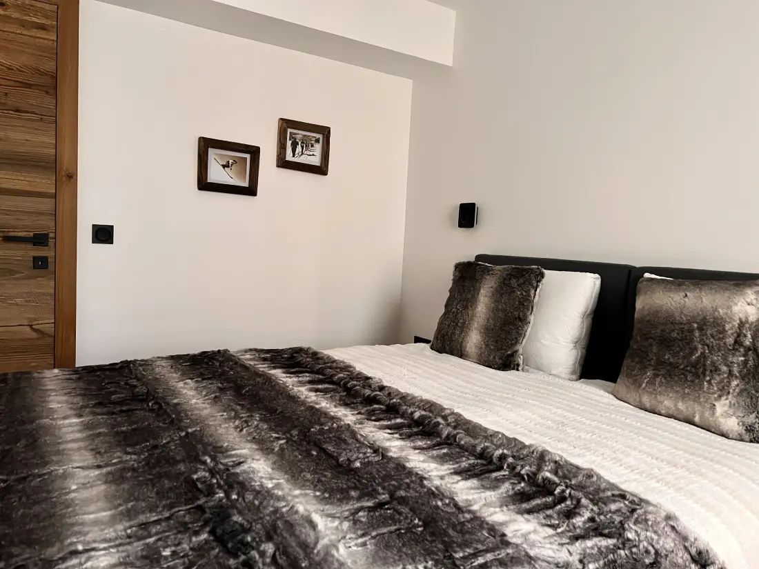 Essential Residence