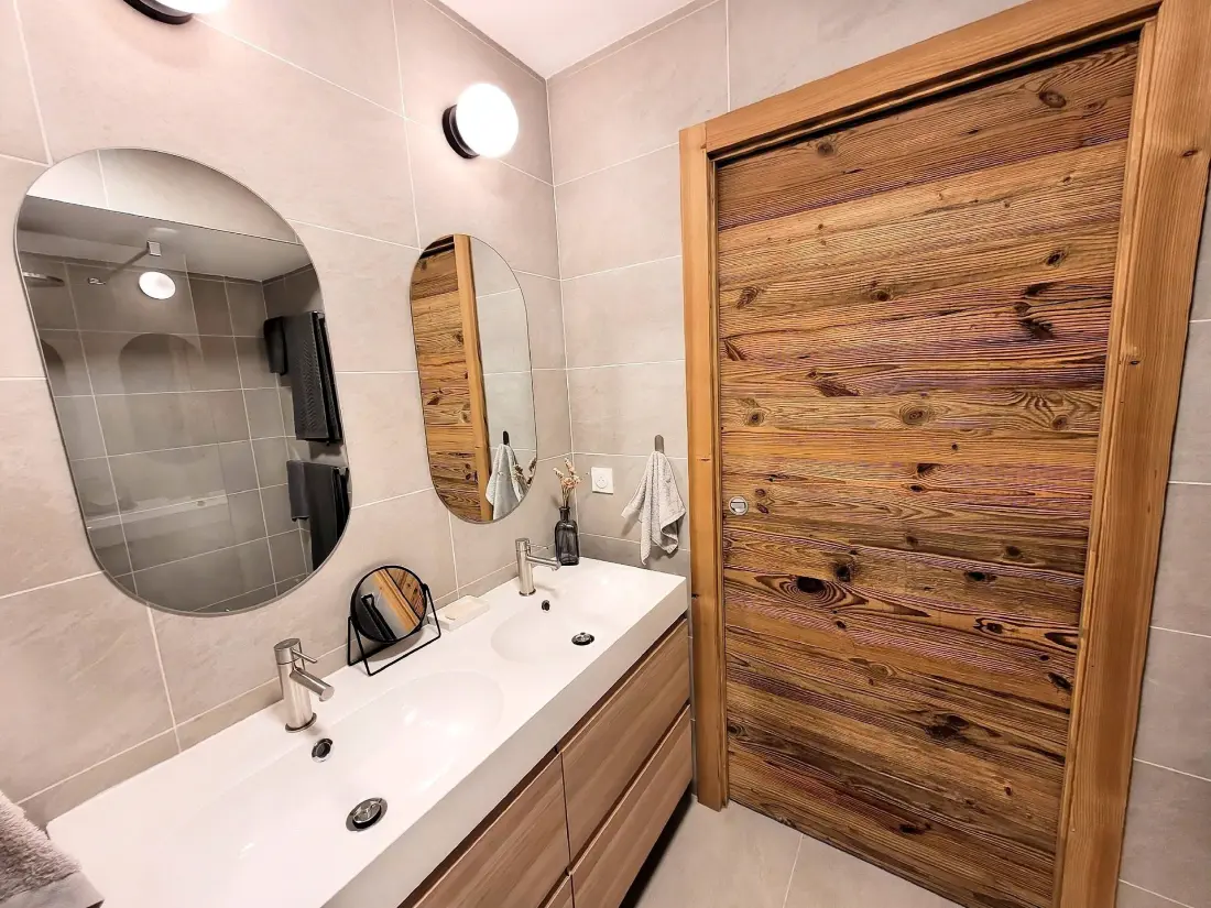 Essential Residence