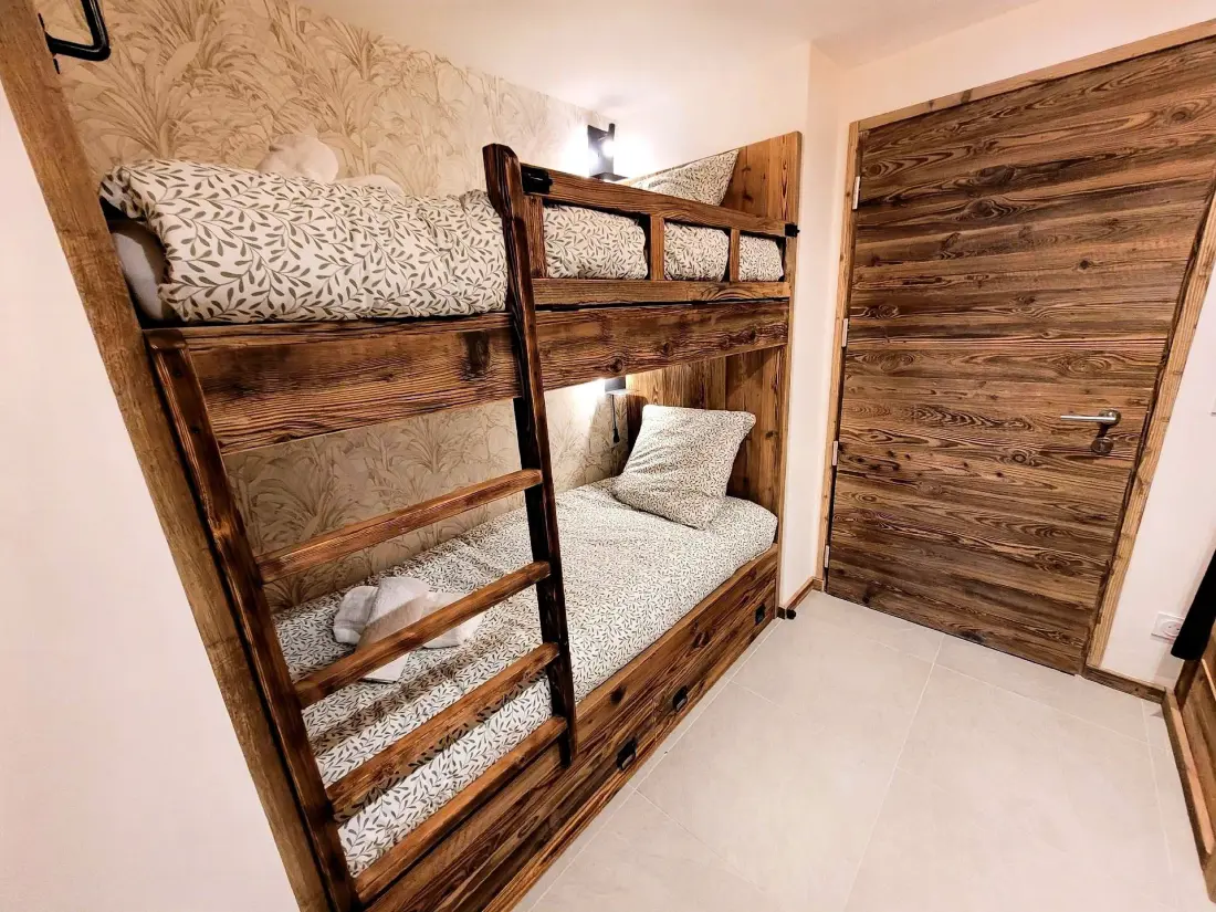 Essential Residence