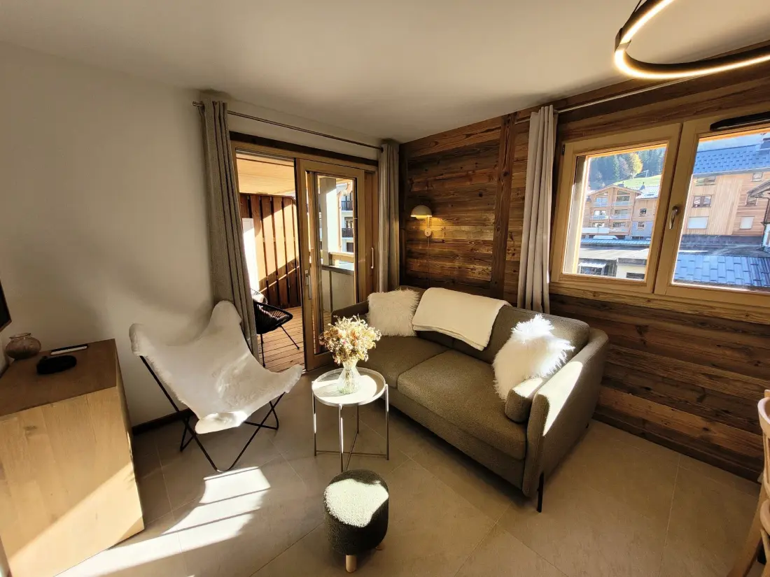 Essential Residence