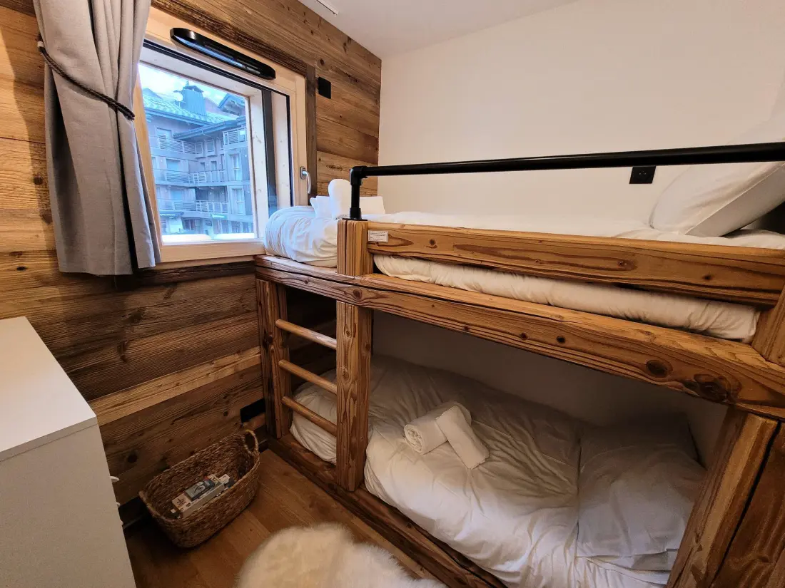 Essential Residence