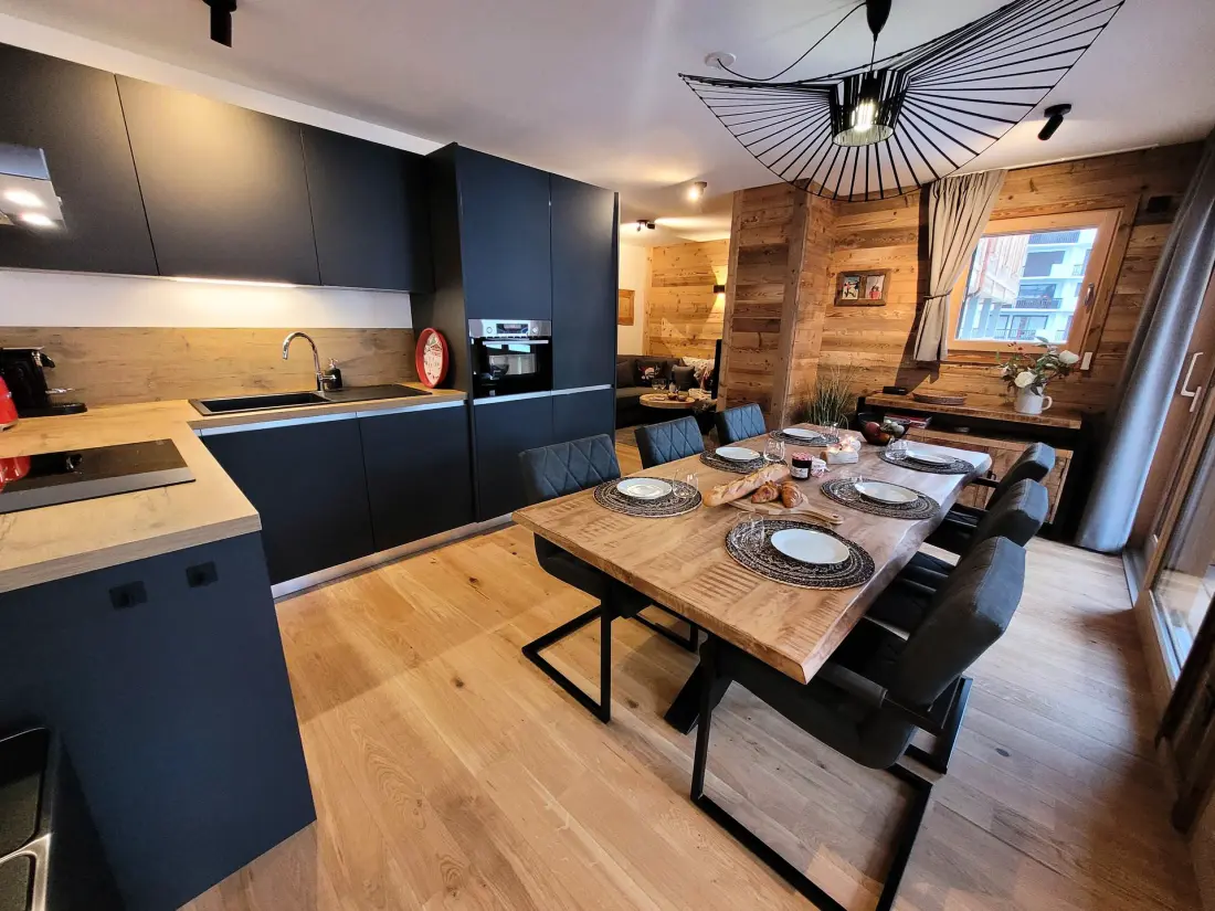 Essential Residence