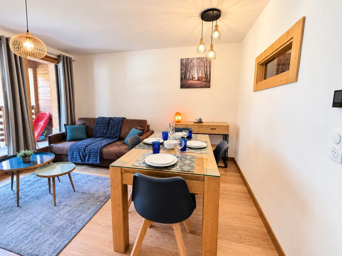 Le Solaret Residence